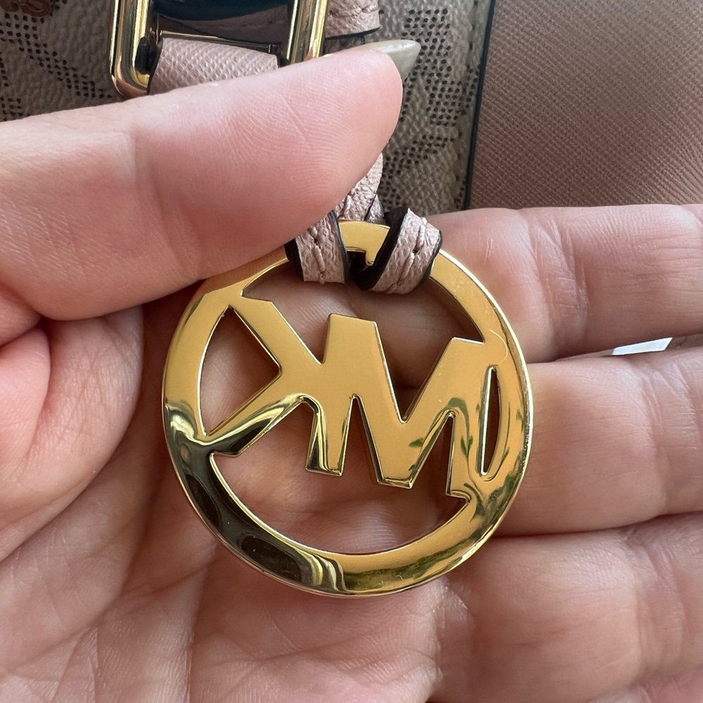 Michael Kors Pink and Cream Satchel Bag - Picture 13 of 16